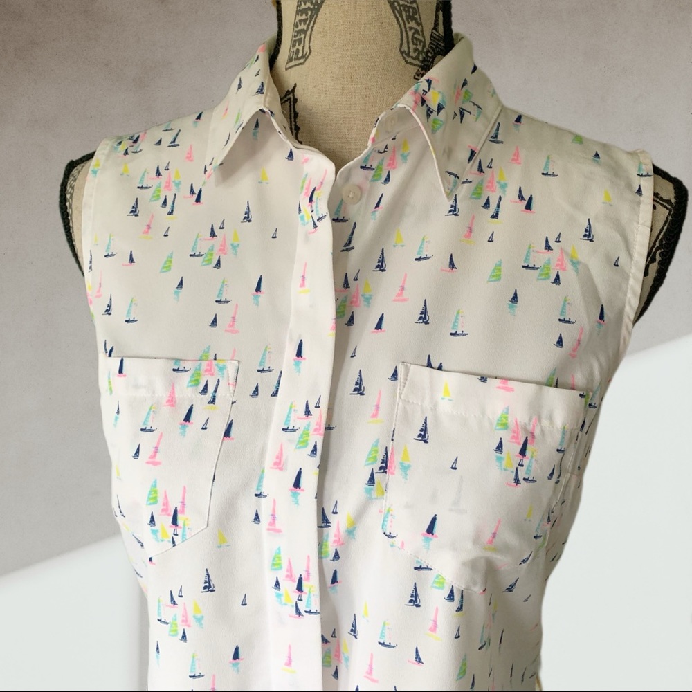 Sailboat sleeveless blouse